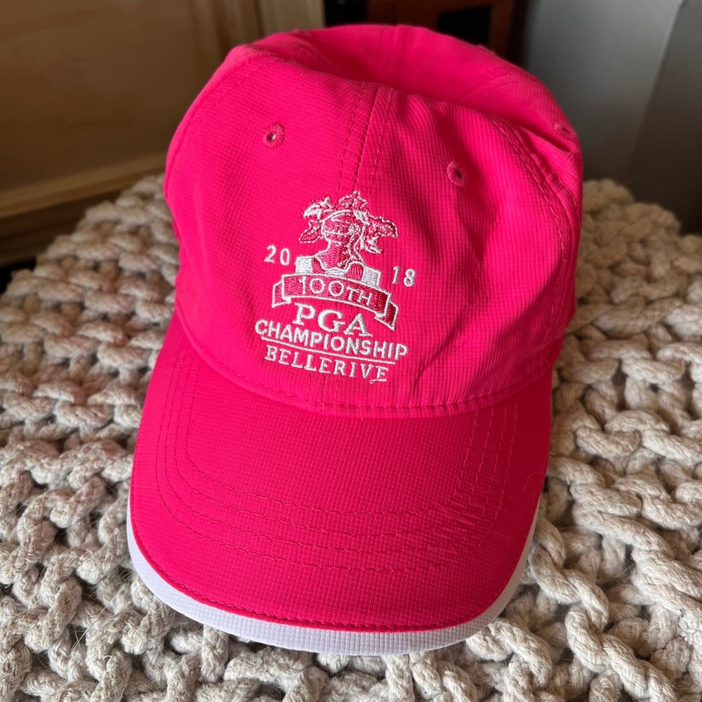 Ladies PGA Hat Hot Pink